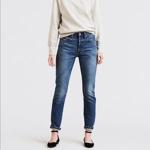 Levi 501 skinny jean high waisted